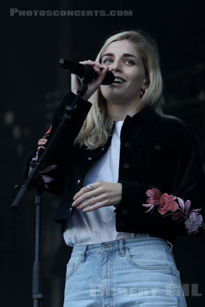 LONDON GRAMMAR - 2017-07-22 - PARIS - Hippodrome de Longchamp - Alternative Stage - 